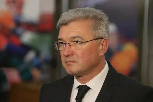 Личный приём граждан и прямую телефонную линию проведёт Валерий Малашко