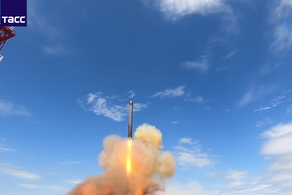 В России успешно испытали ракетный комплекс «Сармат»