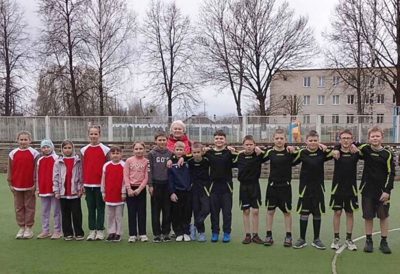 Районный этап соревнований среди детей и подростков по футболу «Кожаный мяч-2026» прошел в Круглом