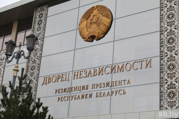 Лукашенко заслушал доклады Крутого и Пархомчика. Рассказываем подробности