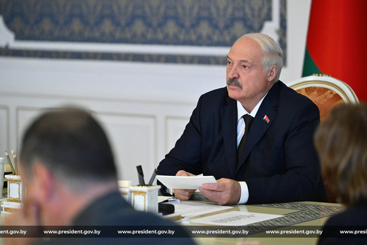 Лукашенко — о реализации инвестпроектов за рубежом: всем нужны живые инвестиции