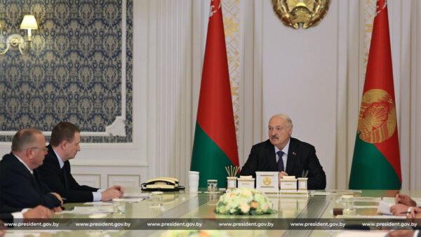 Лукашенко назвал главное при рассмотрении предложений по укрупнению Дрибинского района