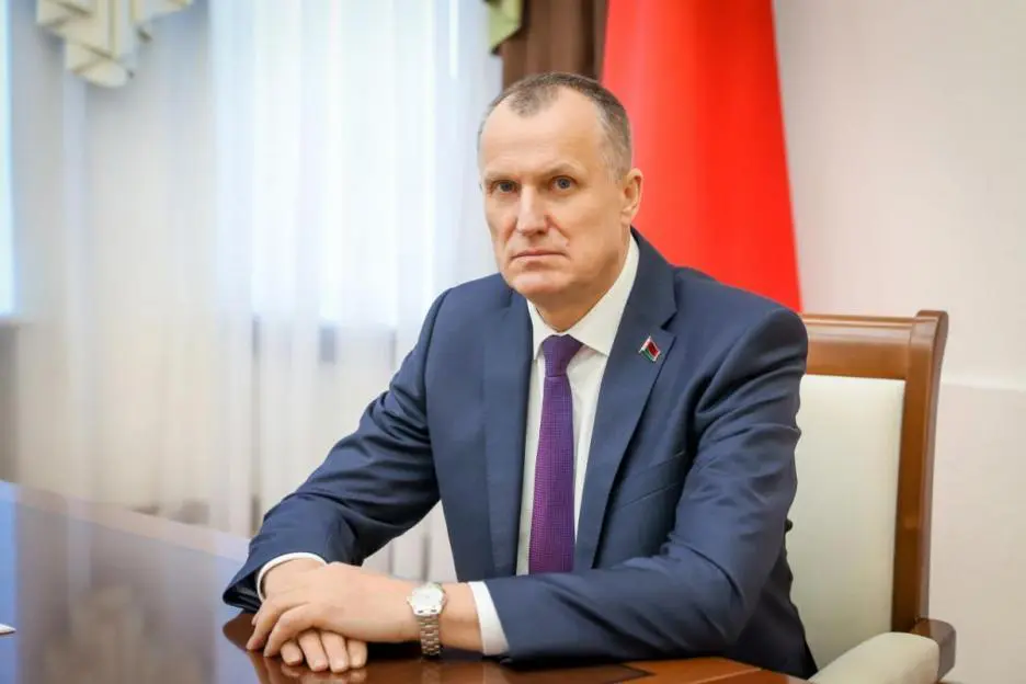 Анатолий Исаченко проведёт в Костюковичах выездной приём граждан