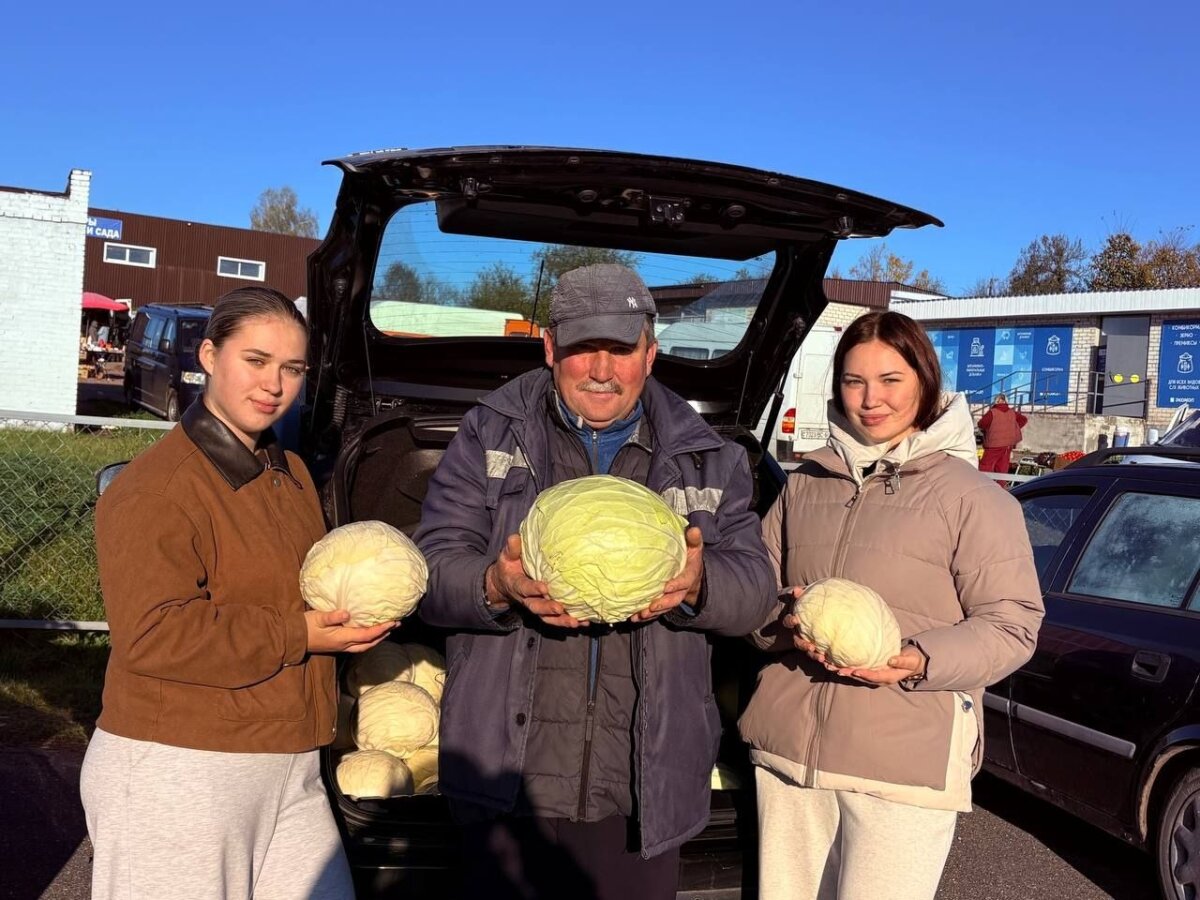 Сегодня в Круглом проходит очередная районная сельскохозяйственная ярмарка
