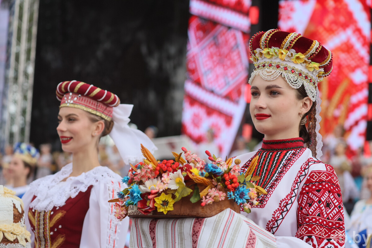 Сегодня главный праздник аграриев Могилевской области — областной фестиваль-ярмарку «Дажынкі» — принимает город Шклов